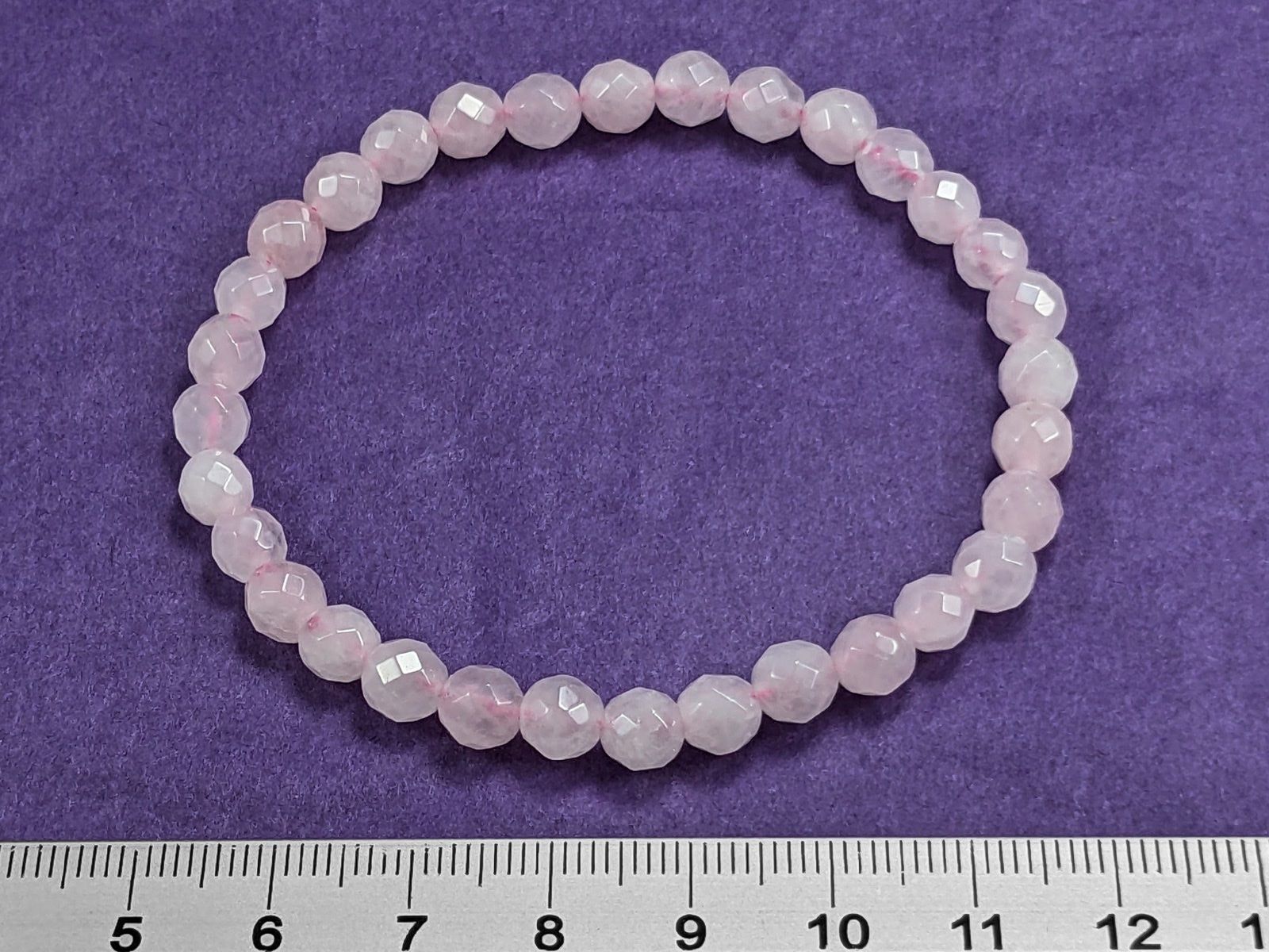 Bracciali & Braccialetti: Rosenquarz Armband - Facettiert 6mm – Nuovo e nell'imballaggio originale da Meilen venduto da GypsyCat