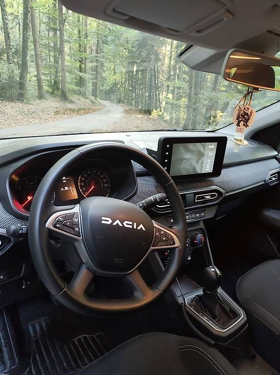 Dacia Automobili: Dacia Sandero – Usato da Yvorne venduto da mxm_vq6n 3