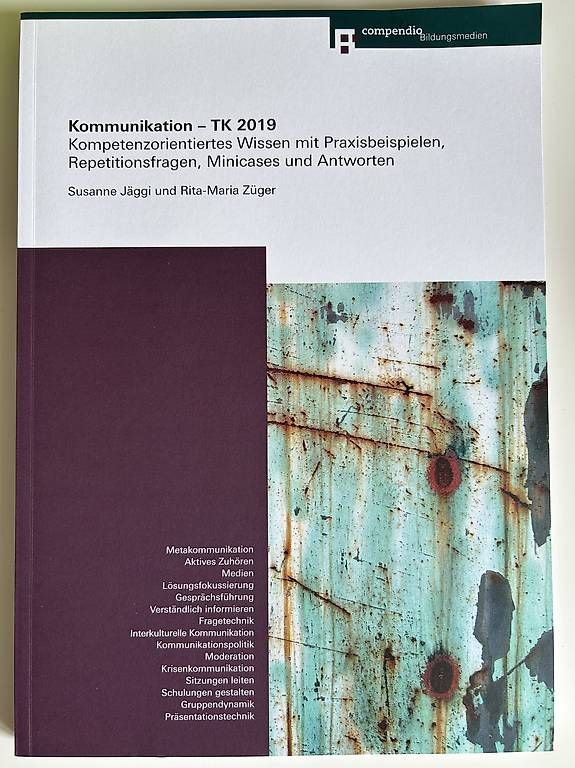 Livres: Kommunikation TK 2019 – D'occasion à Lommiswil par gab_g9mm