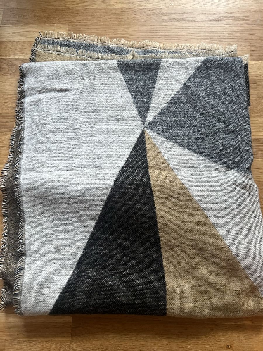 C&A Foulard & Sciarpe: Winterschal C&A – Nuovo (secondo la descrizione) da Bern venduto da lea_wf9x