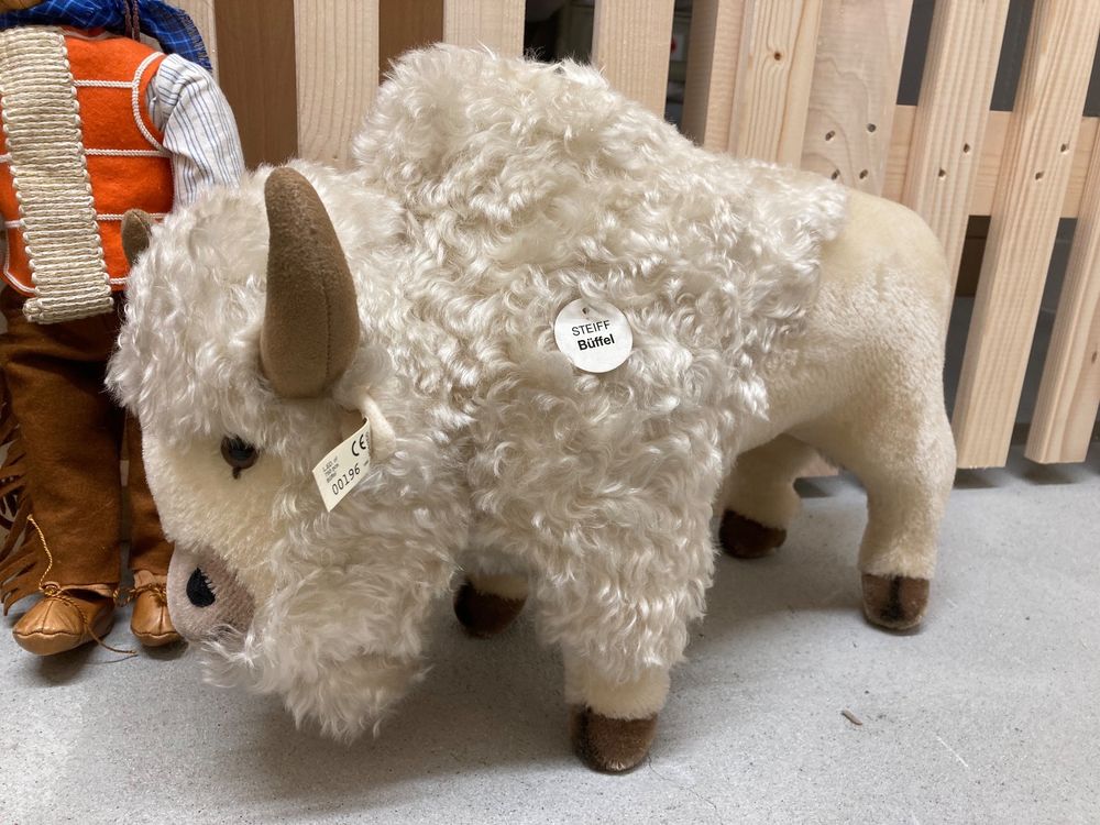 STEIFF Filzpuppe INDIANER MIT BÜFFEL | Kaufen auf Ricardo