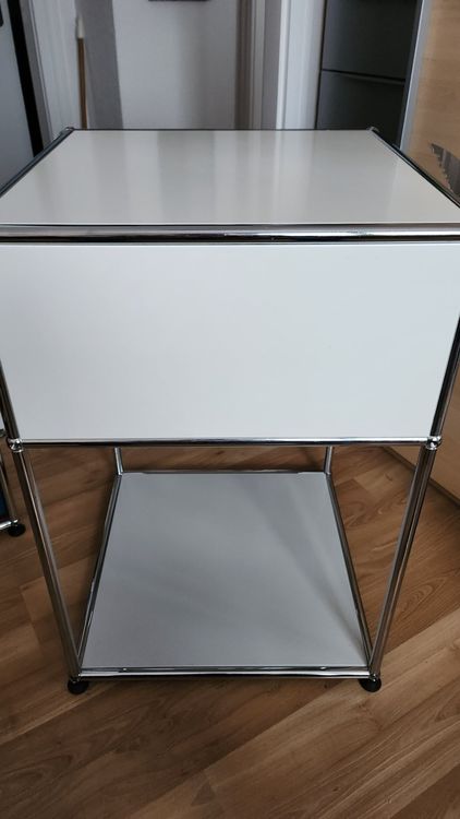USM MÖBEL WEISS GRAU 50X50X80 (Gebraucht) in Selzach für CHF 205 – nur ...