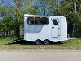 3er Steinsberger Pferdeanhänger