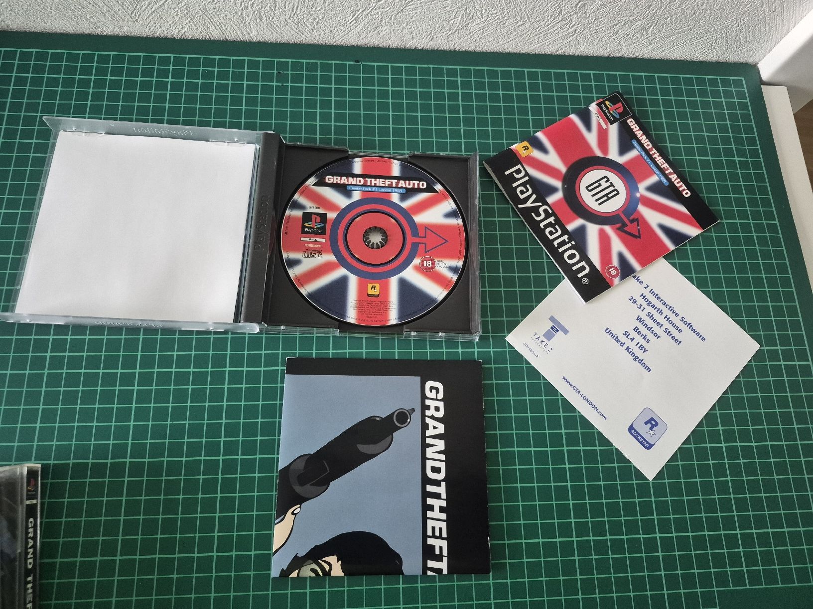 Sony Giochi: GTA 1, 2 and london Playstation 1 Bundle - Complete – Usato da Meyrin venduto da Retro-GZ 1