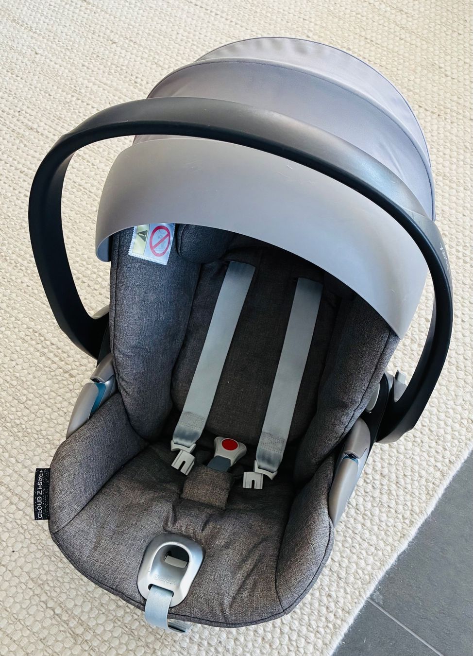 Cybex Seggiolini per auto: Cybex Cloud Z i-Size – Usato da Tägerwilen venduto da vm_1512