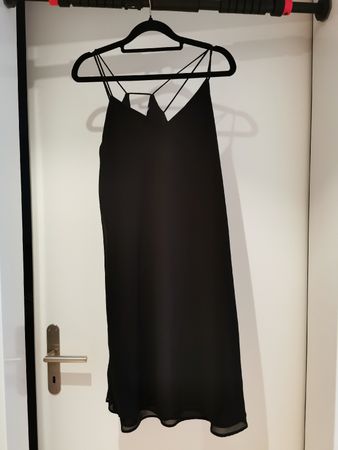 Schwarzes Sommerkleid von Pieces, Grösse S
