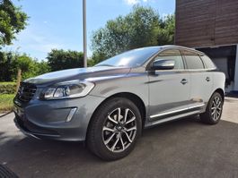 VOLVO XC60 D5 AWD Summum, nur 56000km, ab gr. Service, MFK,