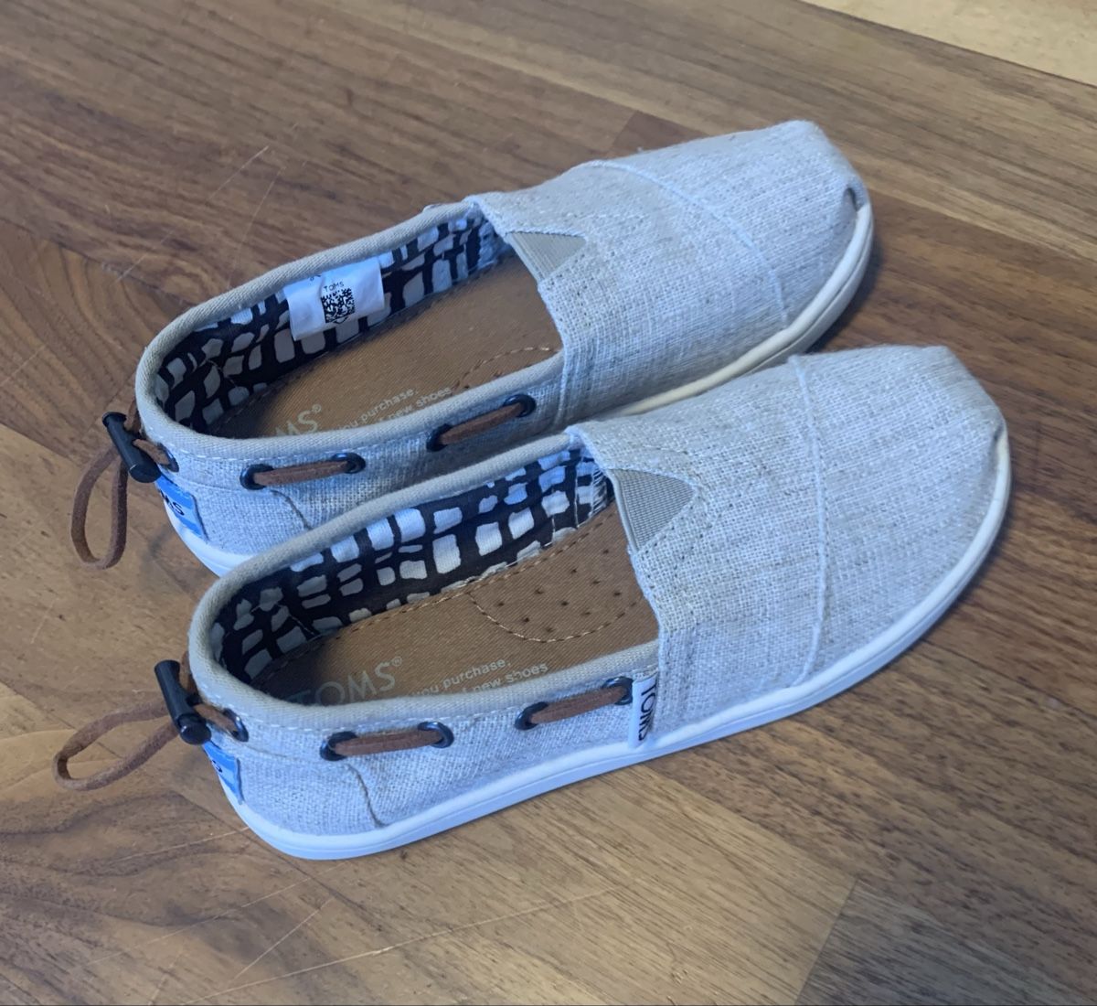 Toms Scarpe per ragazzi: Toms Gr. 30 NEU! – Nuovo (secondo la descrizione) da Binz venduto da denise014 1