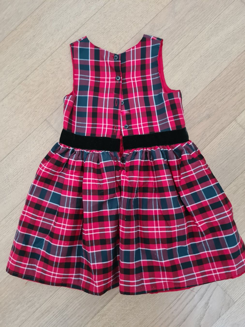 Vestiti & Gonne: Robe taille 116 – Usato da Carouge GE venduto da Gasco 1