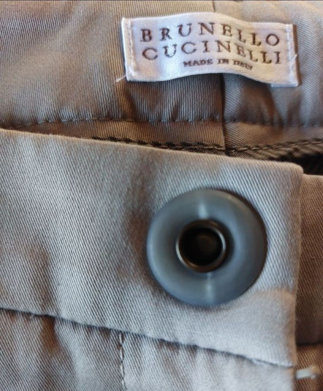 Brunello Cucinelli Pantaloni: Brunello Cucinelli Hose, hellgrau, Gr. 36 - Top Zustand! – Usato da Münchenstein venduto da luksack 4
