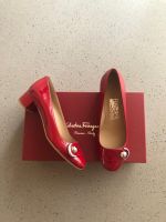 Salvatore Ferragamo Damenschuhe, Rot Lackleder, Gr. 36
