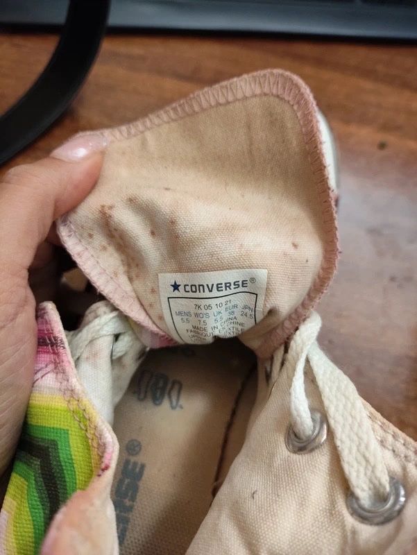 Converse Scarpe da donna: Converse All Star High-Top Sneaker Regenbogen Muster Gr. 38 – Usato da Coldrerio venduto da Theres2004 5