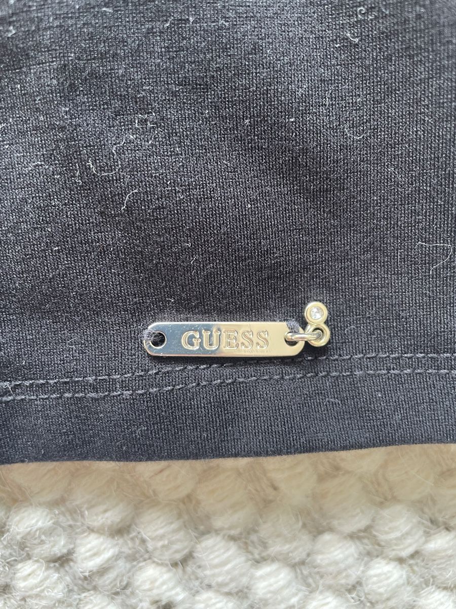 Guess Jacken: Guess Jacke schwarz Grösse XS   – Gebraucht aus Kriens von p_ART_rizia 2