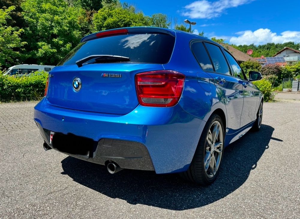BMW M135i xDrive mit Navi Professional, Harman Kardon uvm. 4