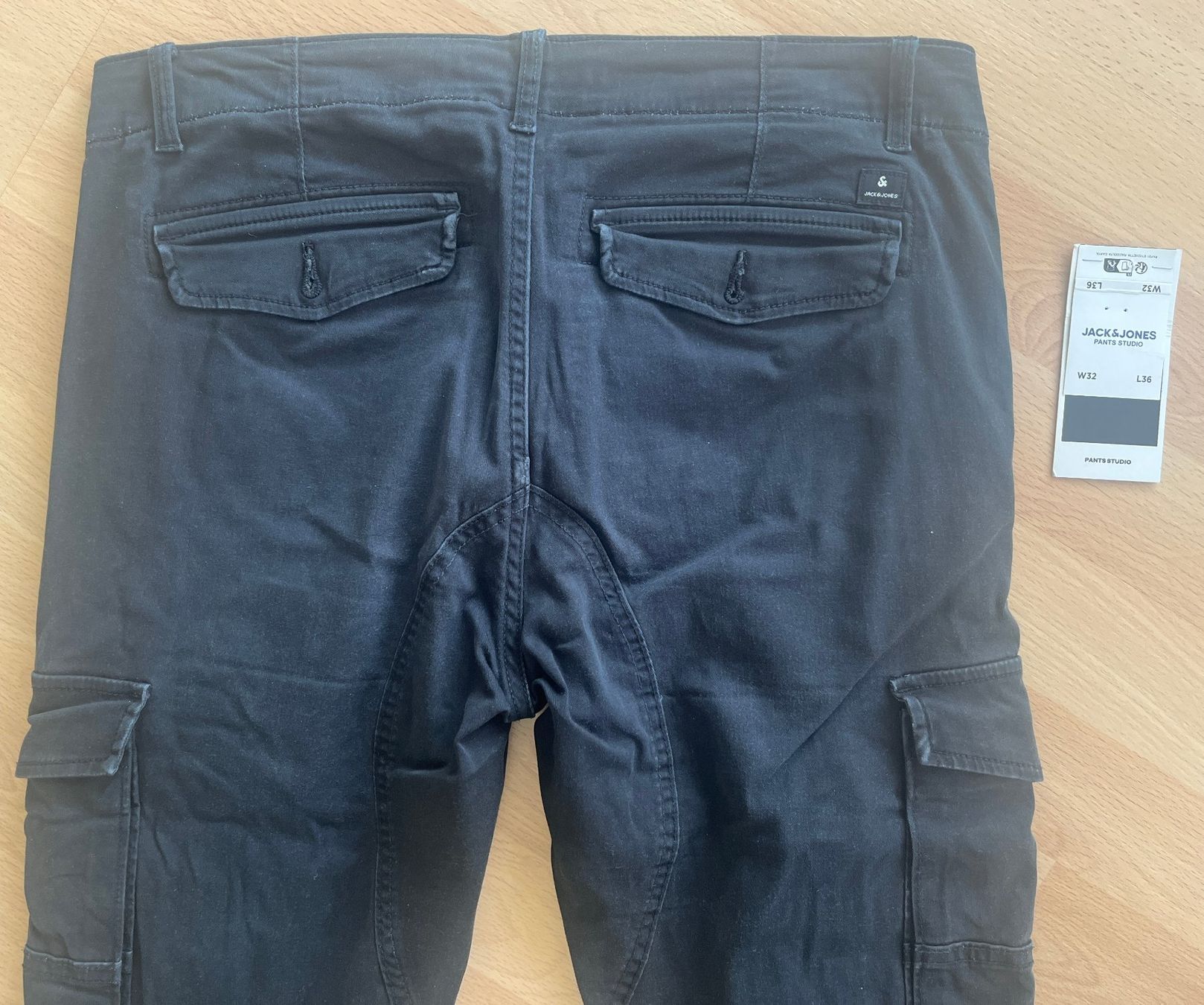 Jack & Jones Pantaloni: JACK&JONES, Cargohose, black, Gr. W32 L36 – Usato da Zürich venduto da fbsm 3