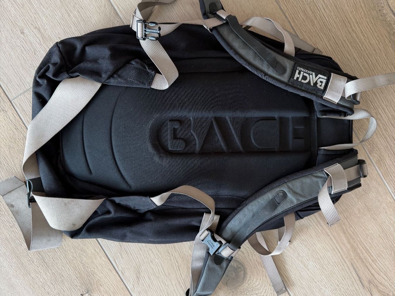 Sacs à dos: Bach Rucksack Schwarz, gebraucht – D'occasion à Rapperswil SG par sale-cpp 4