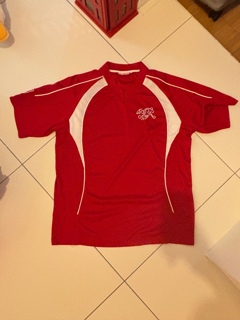 Canottiere & Pantaloni: Schweiz Nati Trikot - (M) – Usato da Cadenazzo venduto da fab_2wkm