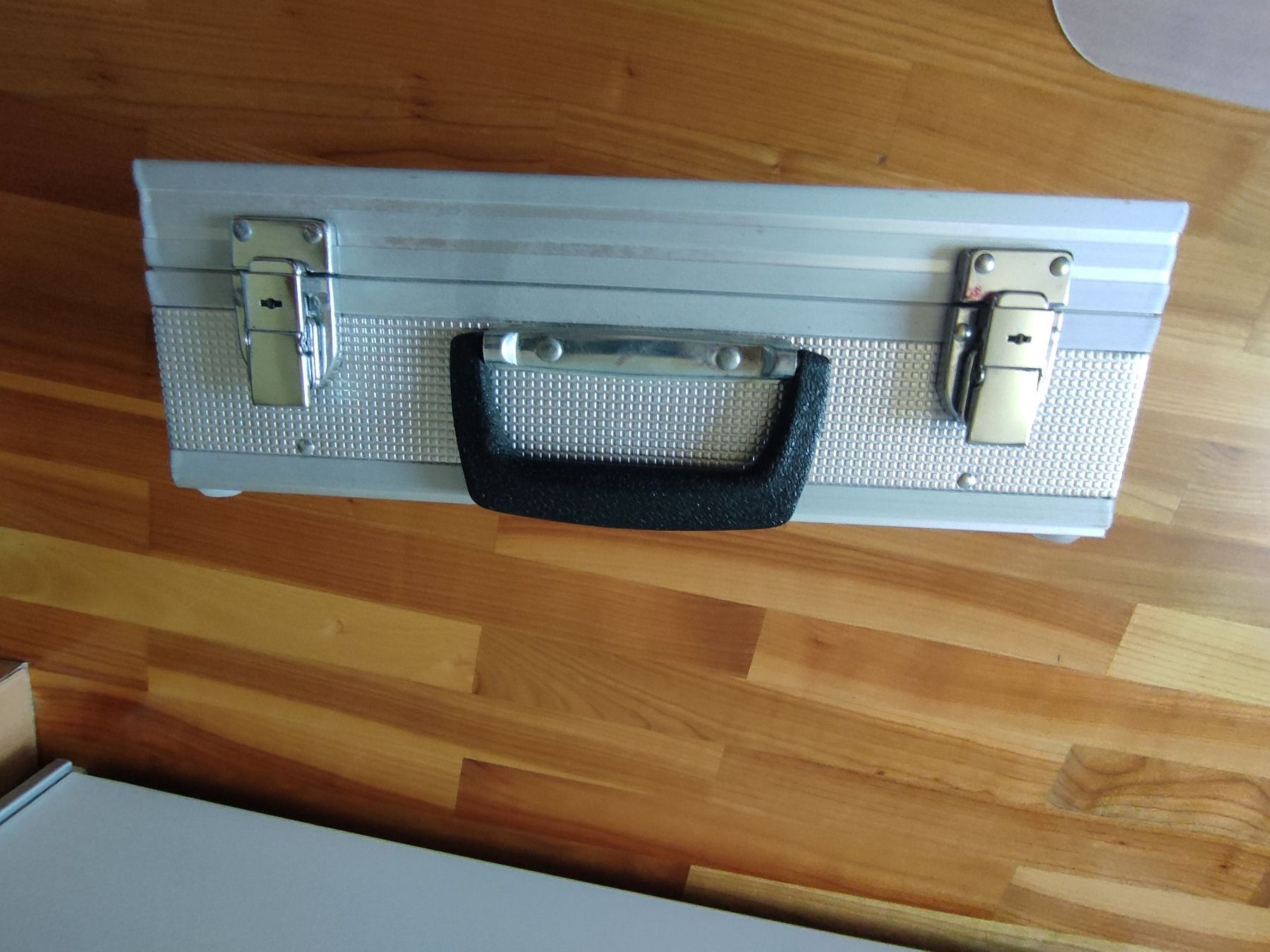 Zeiss Binocoli: Zeiss Feldstecher 20x 60 S mit Stabilisator – Usato da Solothurn venduto da Csw1 5