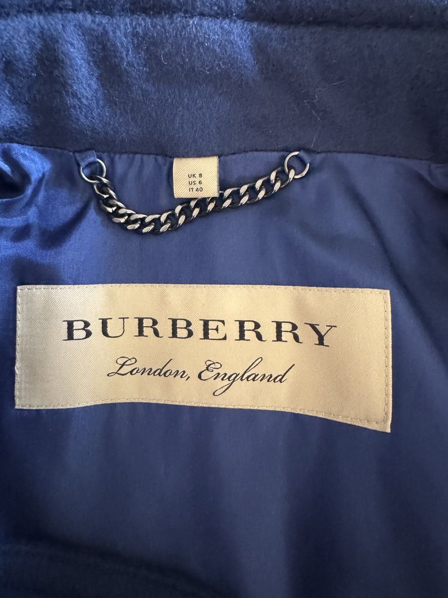 Burberry Mäntel: Stylish Burberry Trench Coat – Neu (gemäss Beschreibung) aus Jonen von alanwales 2