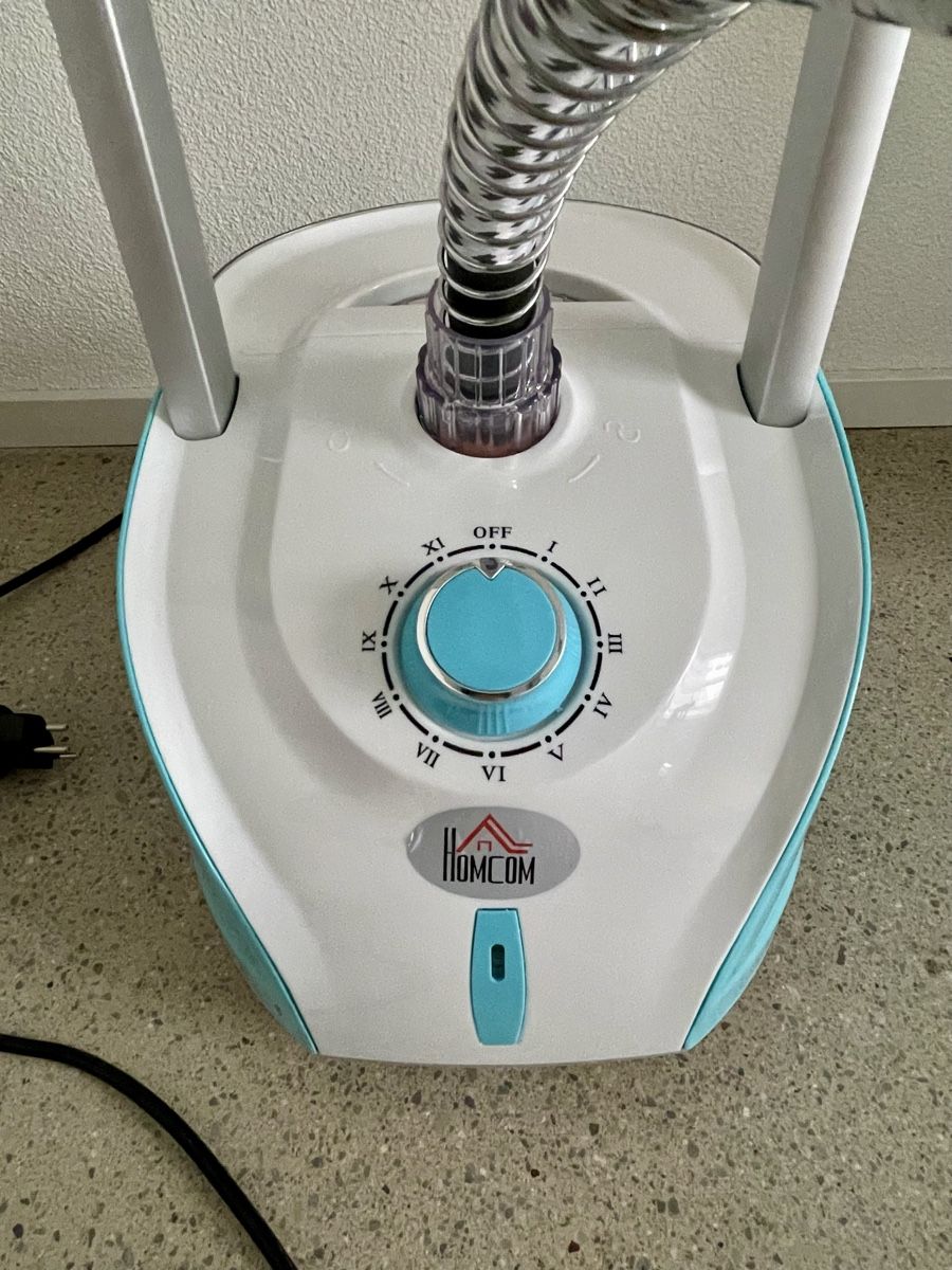 Kleiderbügel: Kleiderdampfer Steamer – Gebraucht aus Zollikofen von ande_13 3