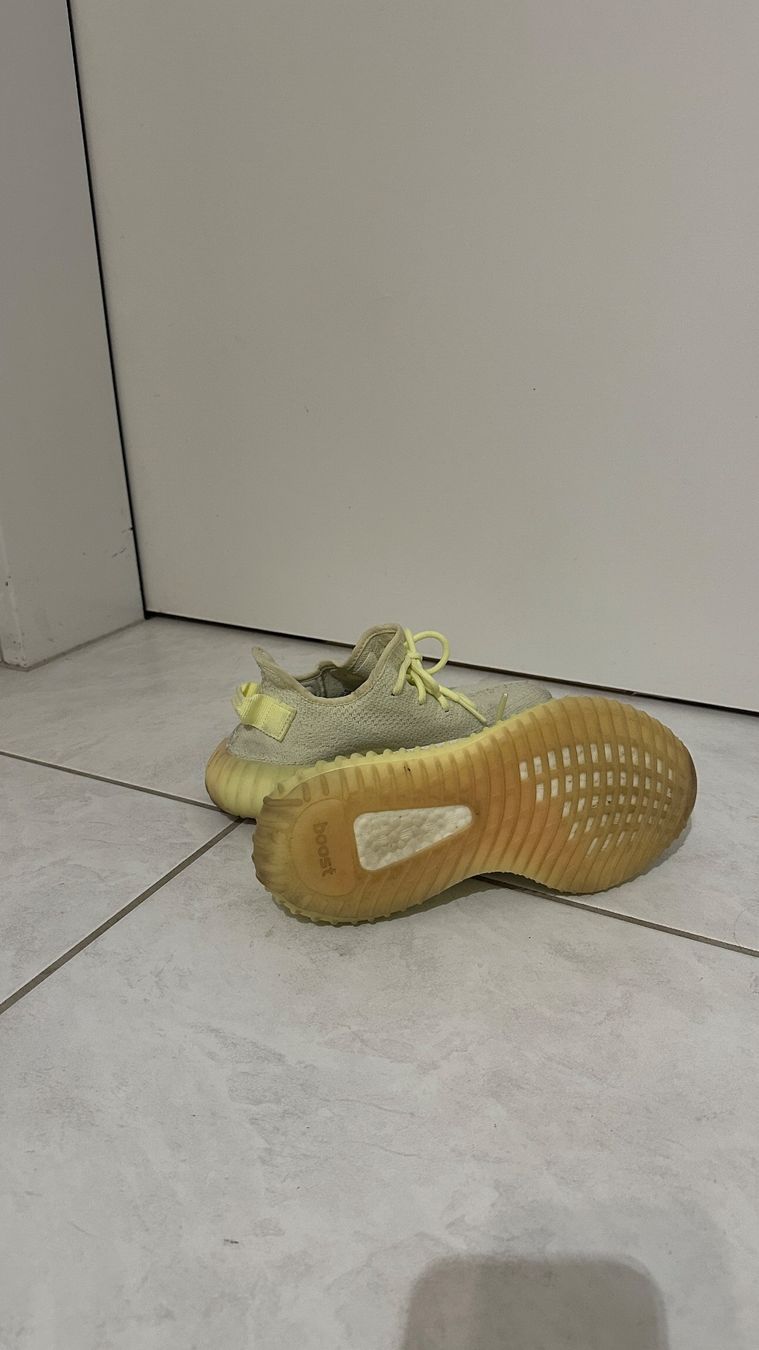 Herrenschuhe: Butter Yellow Yeezy – Gebraucht aus Chur von sivik 5