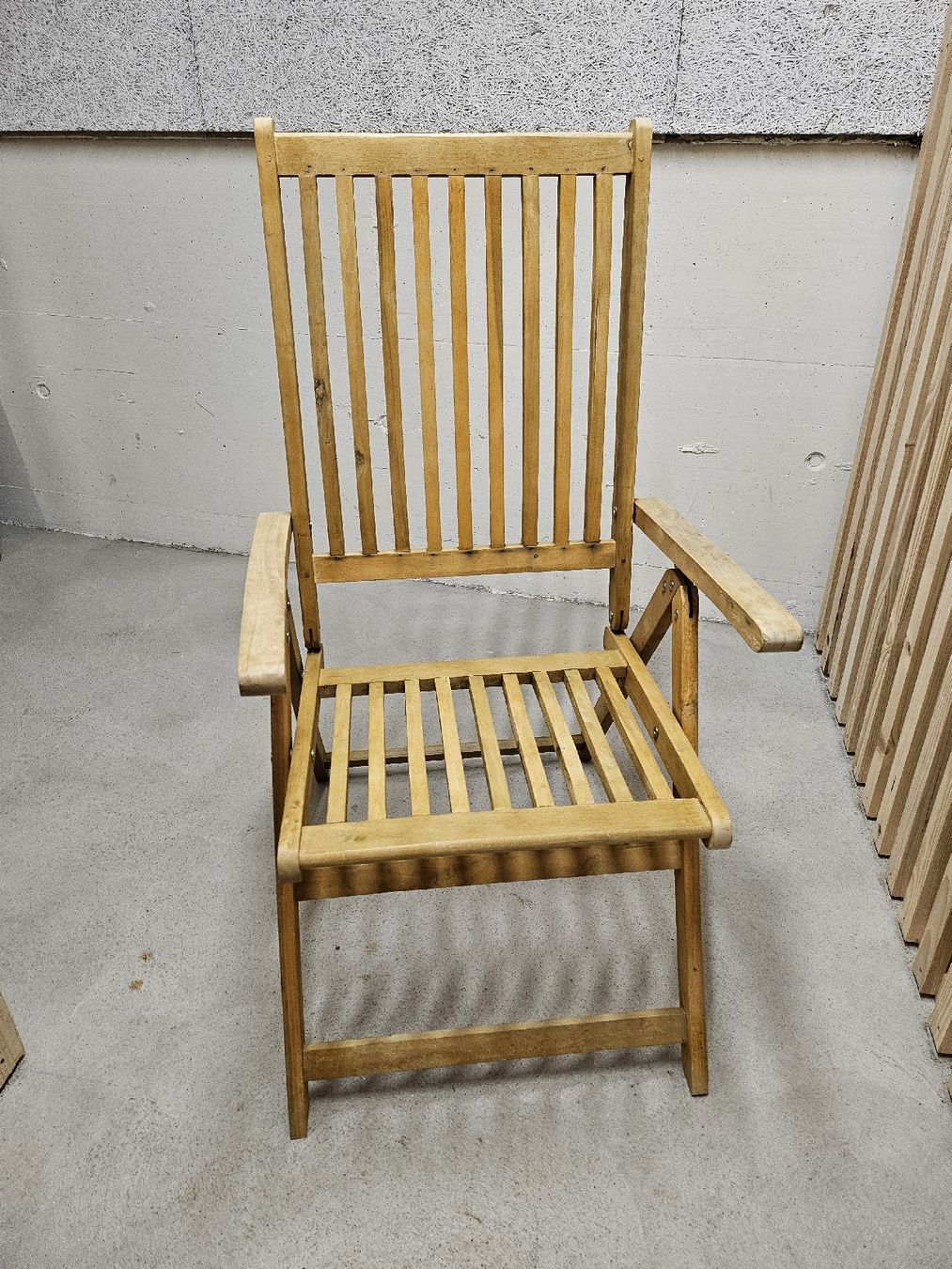 Vidaxl Stühle: Klappstühle aus Holz – Gebraucht aus Zürich von lymasa 1