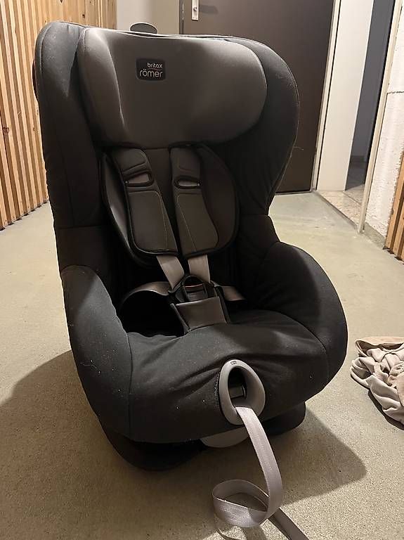 Seggiolini per auto: Britax Römer King II LS – Usato da Zug venduto da Play2008 1