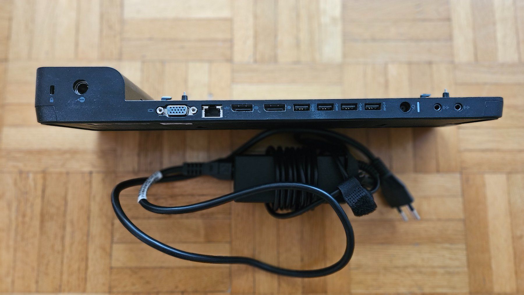 Hewlett Packard Docking station: HP 2013 UltraSlim Docking Station – D'occasion à Fällanden par Bekonews 1
