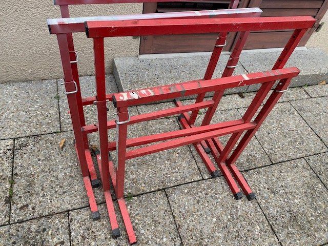 Altri mobili per ufficio: 4 Plag SIMPLEX Arbeitsböcke Höhenverstellbar – Usato da Niederhasli venduto da Tigerproduct