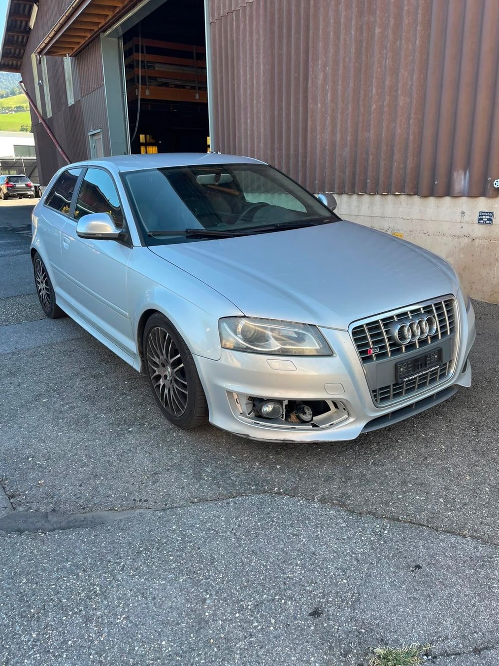 Audi Autos: Audi S3 – D'occasion à Kaltbrunn par magaa 3