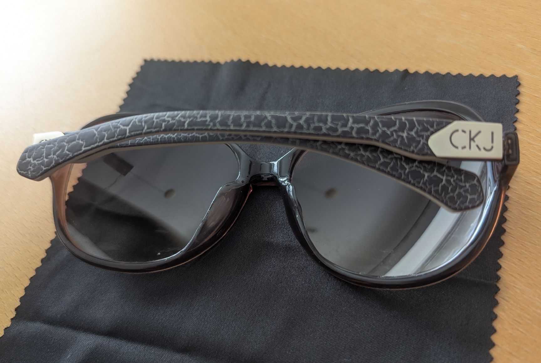 Calvin Klein Occhiali & Lenti: Calvin Klein Sonnenbrille  – Usato da Zürich venduto da Stonejewelry 5