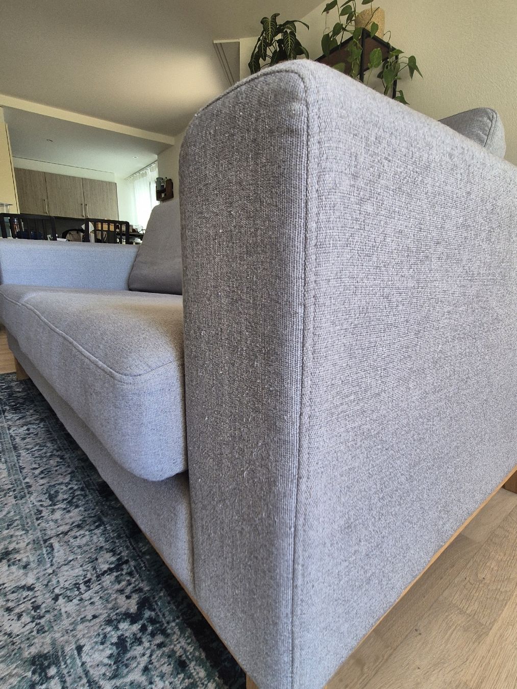 Livique Sofas: Canapé 2-3 places – Gebraucht aus Lausanne von cha_687d 3