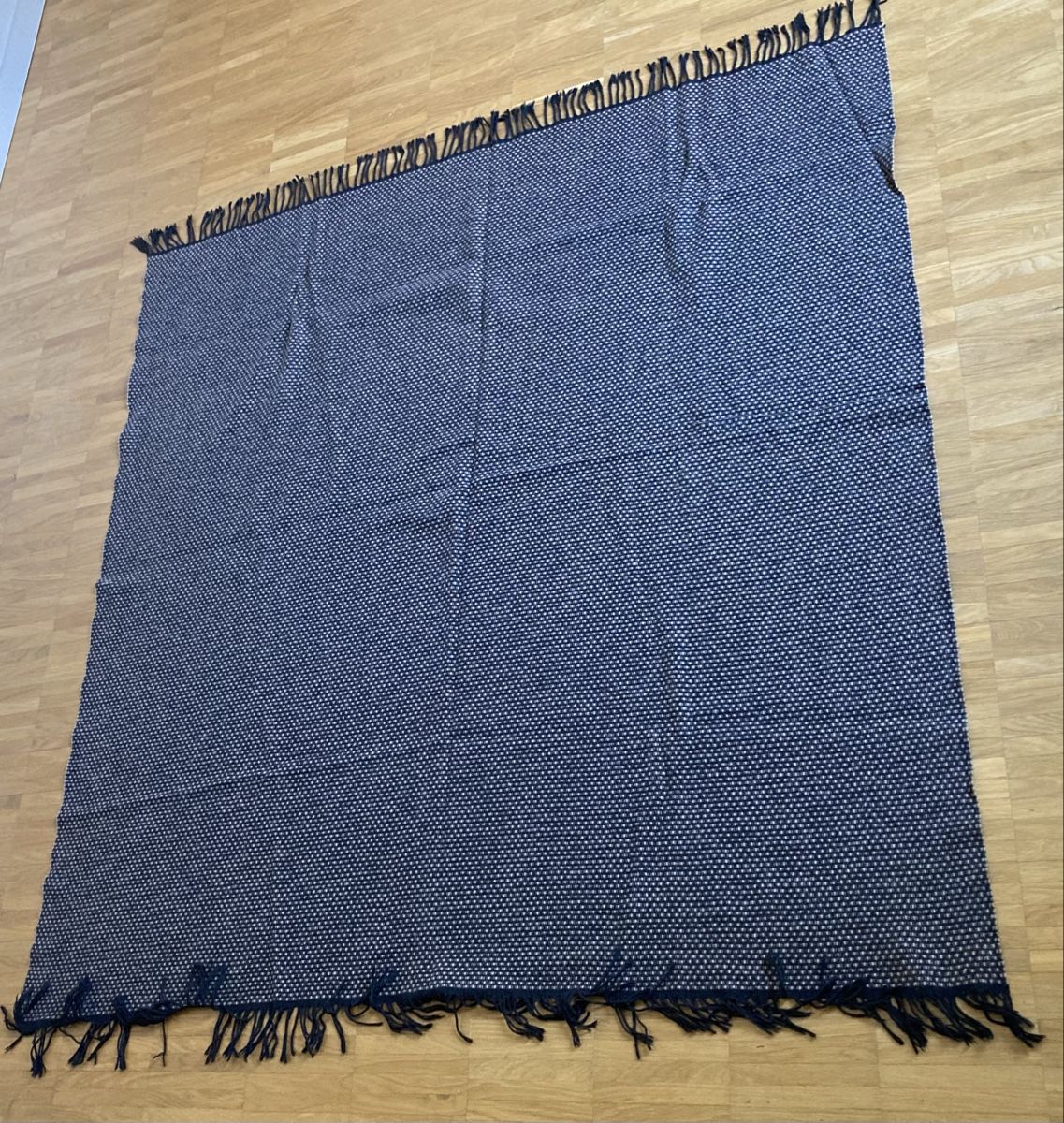 Coperte: Decke (135x135cm)  – Usato da Zürich venduto da Sick0 2