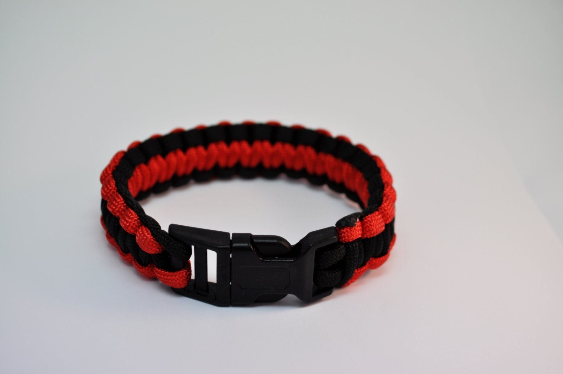 Bracciali & Braccialetti: Paracord Rettungseil, Notseil – Nuovo e nell'imballaggio originale da Courlevon venduto da HotSaleandPrice 2