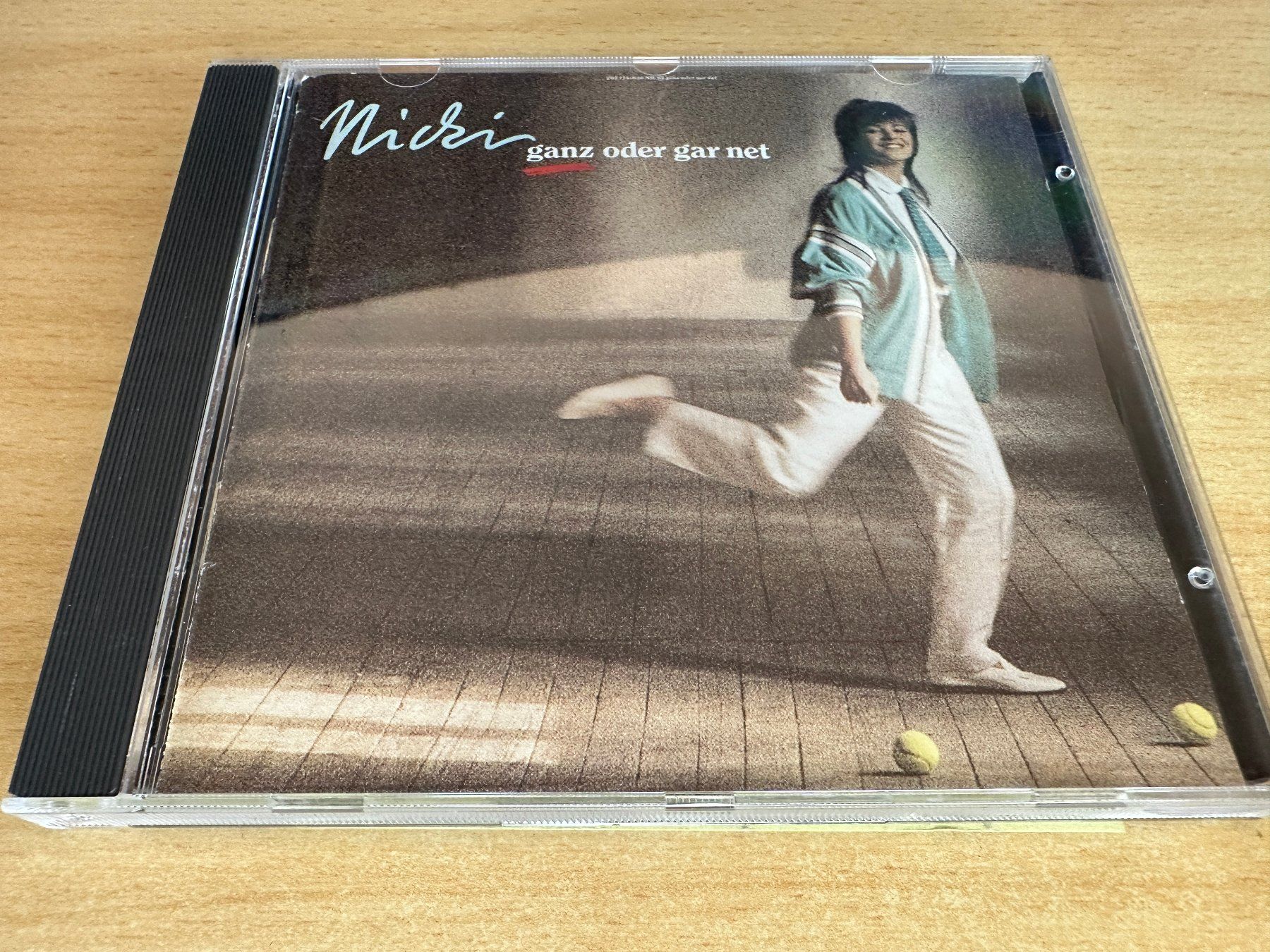CD: Nicki – Ganz Oder Gar Net – Usato da Rikon im Tösstal venduto da Alpenmutz