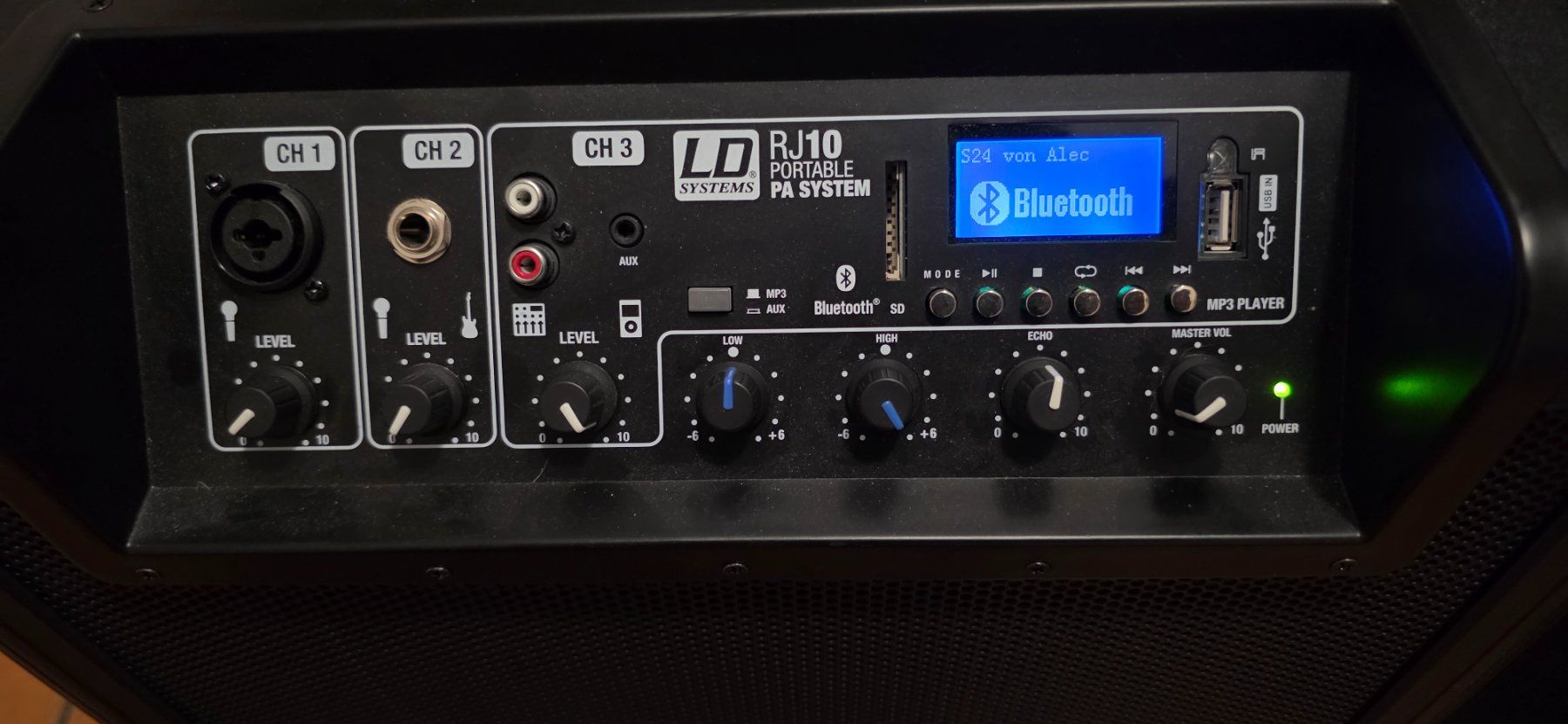 Lautsprecher: LD RJ10 Boom Box Lautsprecher Netz oder Akku – Gebraucht aus bern von Candres 1