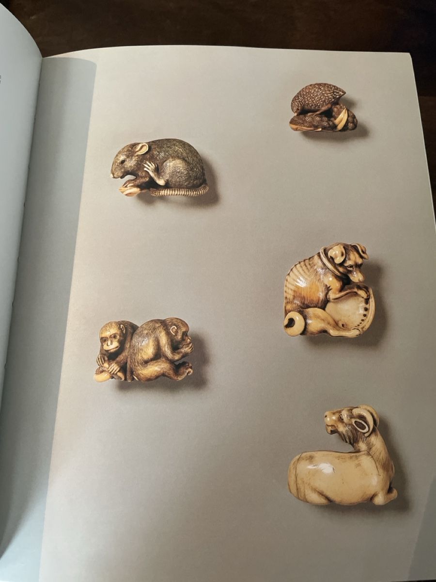Libri: The Baur Collection Netsuke/japanischer Lack – Usato da Embrach venduto da Gauvain1 4