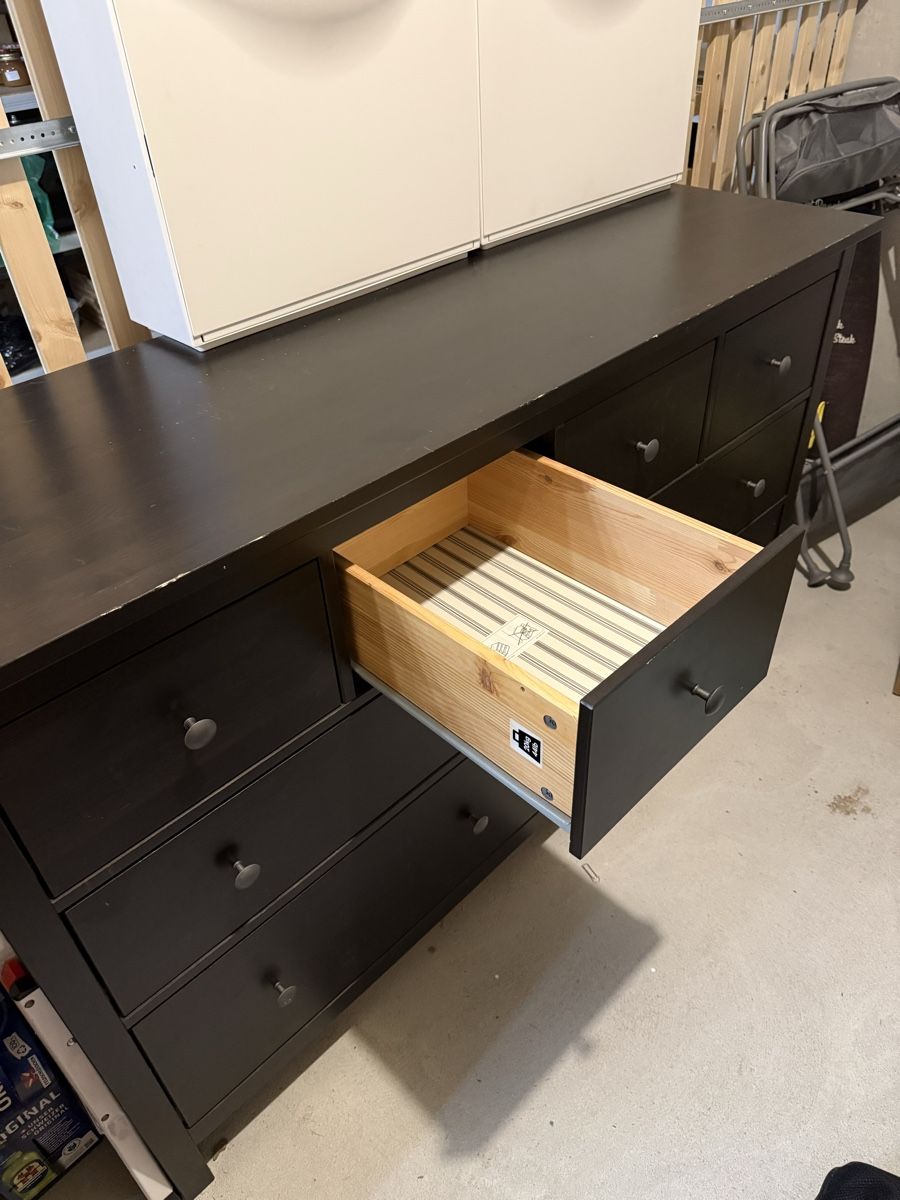 Ikea Commodes: Commode en bois (Hemnes) – D'occasion à Täuffelen par Jimmy_G 1