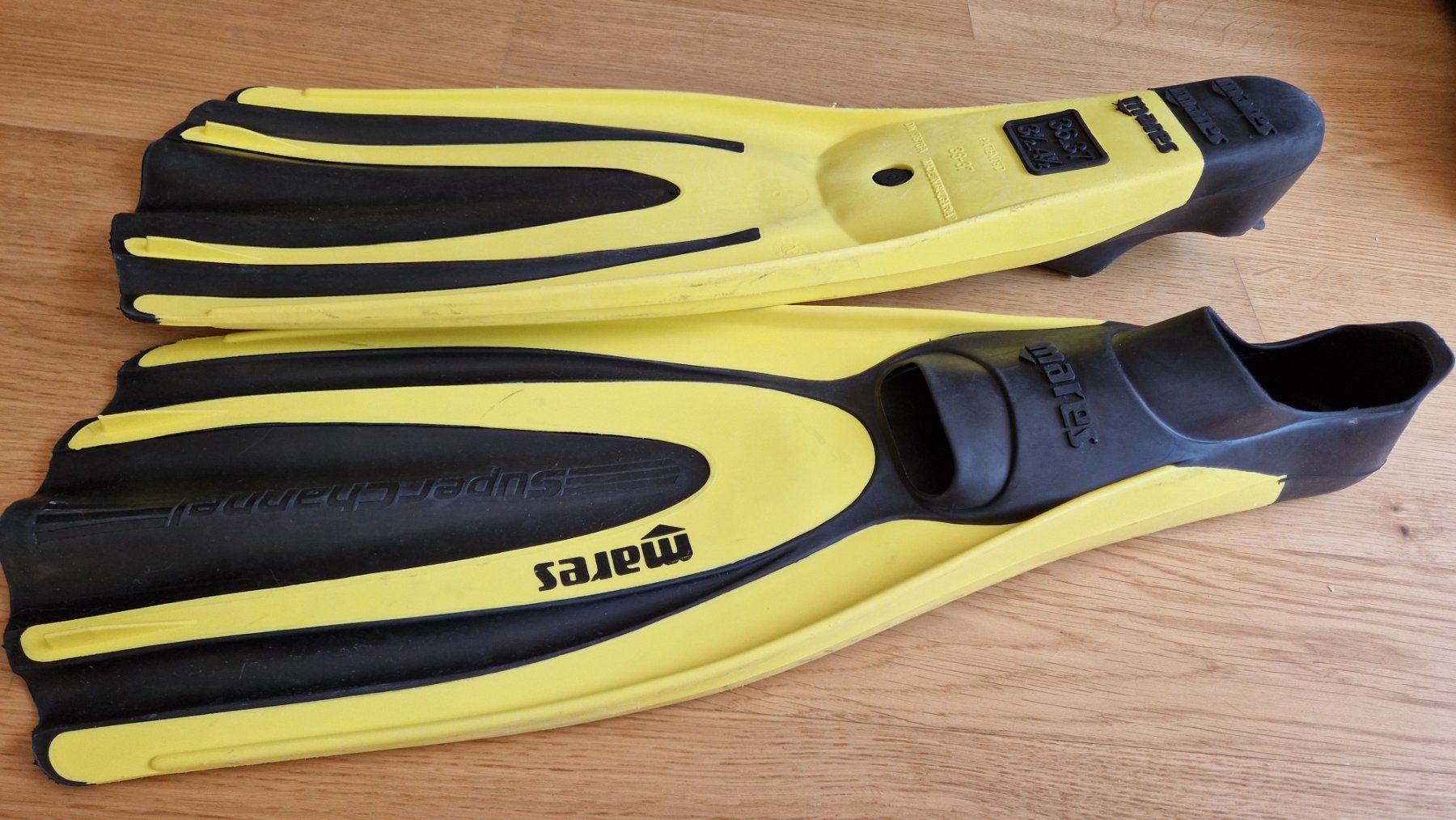 Mares Flossen, Masken & Schnorchel: Ensemble palmes masque tuba MARES – Gebraucht aus VEVEY von sar_j898 2
