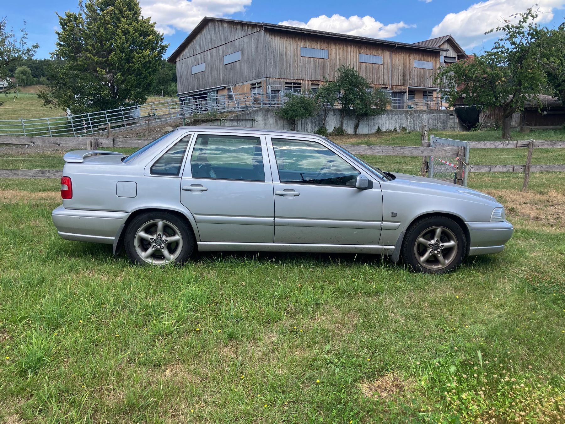 Volvo Autos: Volvo S70 2.5 LPT – D'occasion à Kleinwangen par Bobbystylez 4