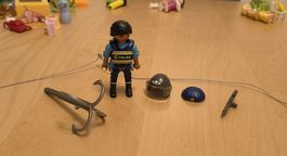 Playmobil Figur Polizei Mit Zubehör
