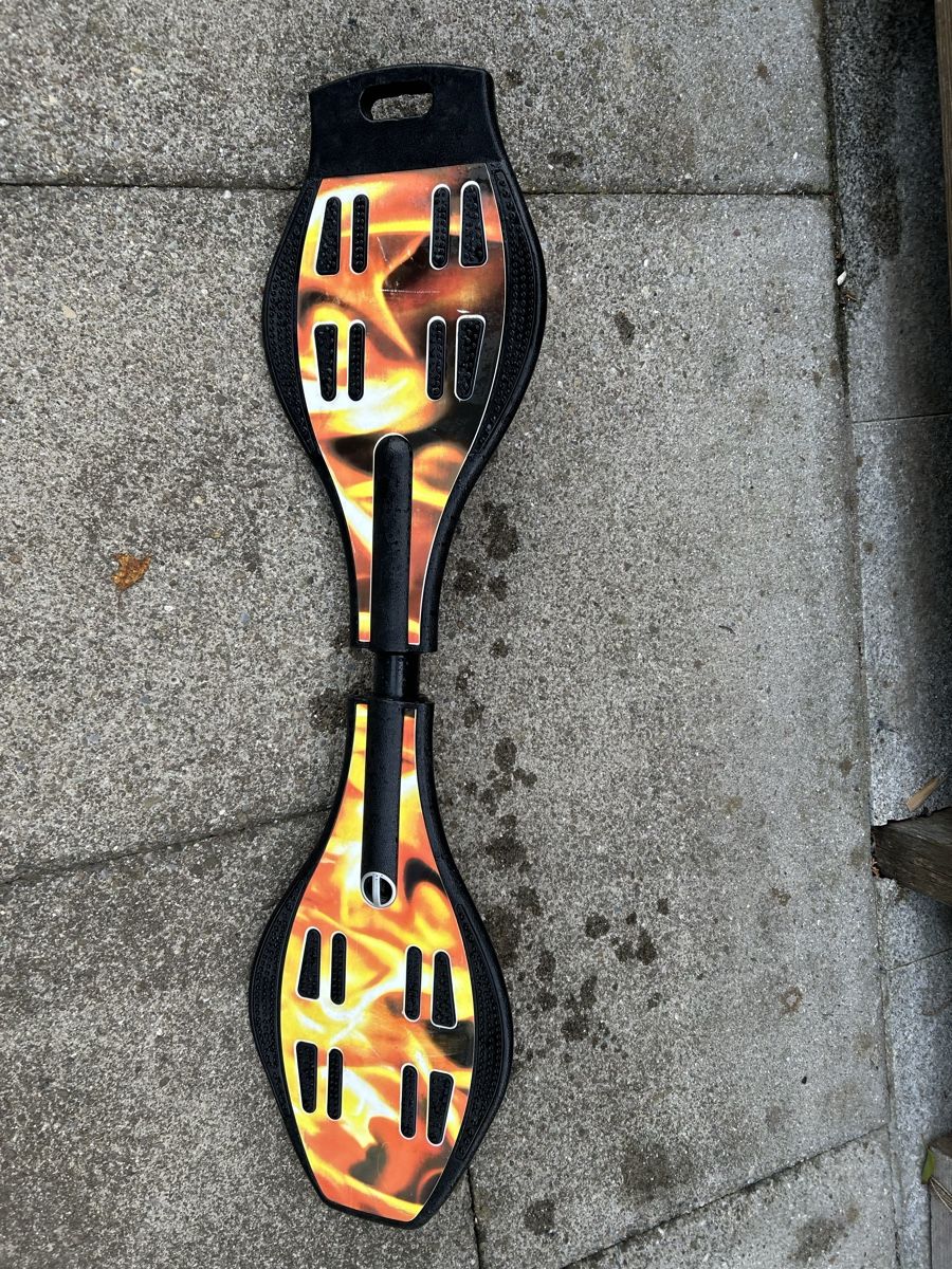 Skateboards: Waveboard/Snakeboard – Gebraucht aus Opfikon von Pam30 1