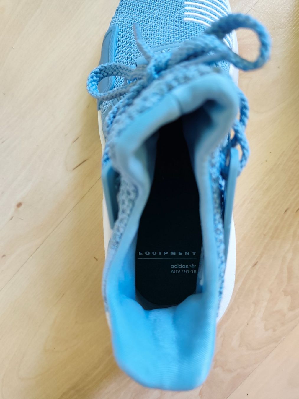 Adidas Damenschuhe: Adidas EQT Sneaker in hellblau, Grösse38 2/3 – Neu (gemäss Beschreibung) aus Rheineck von Polcadot 5