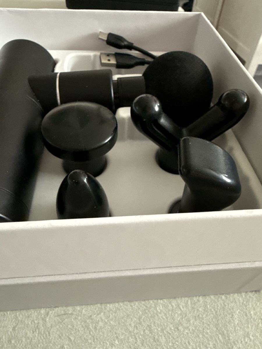 Massagegeräte: Massage Gun / Massagepistole von Backgym – Gebraucht aus Zürich von bia_6kmj 1