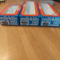 Leerkartons von Märklin-Lokomotiven