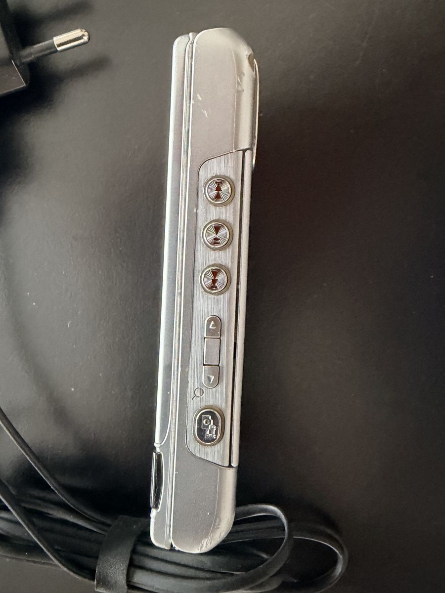 Ericsson Portables: Sony Ericsson W995 – D'occasion à Zürich par d-ron 3