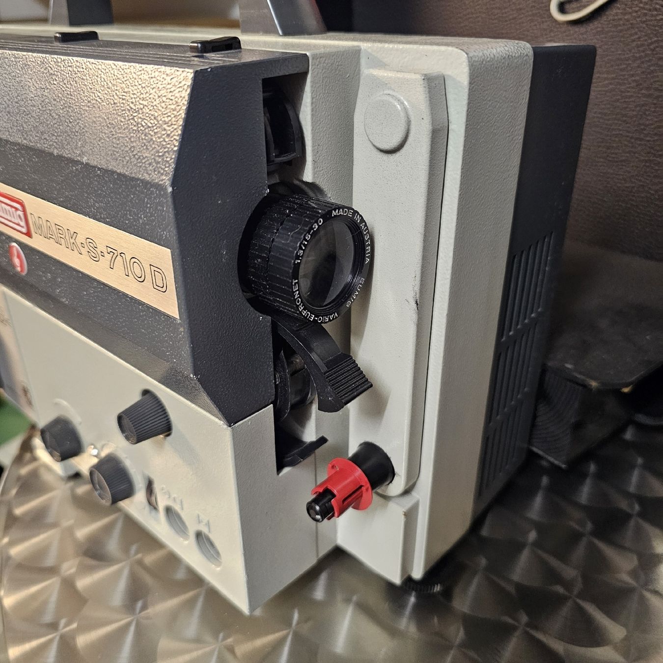 Pellicole: Filmprojektor Eumig Mark S810 – Usato da Allschwil venduto da 94062103