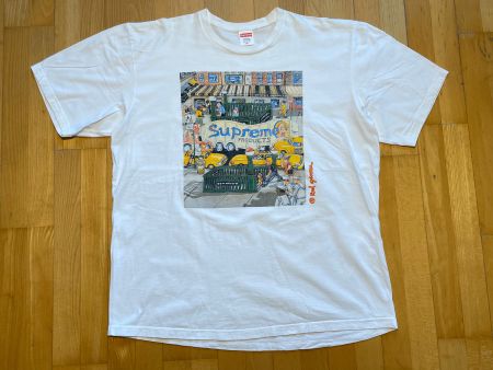 2022 T-Shirt Supreme Manhattan Tee Red Grooms Sz XL