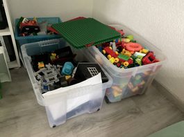 Lego (Eisenbahn, Schloss uvm.)