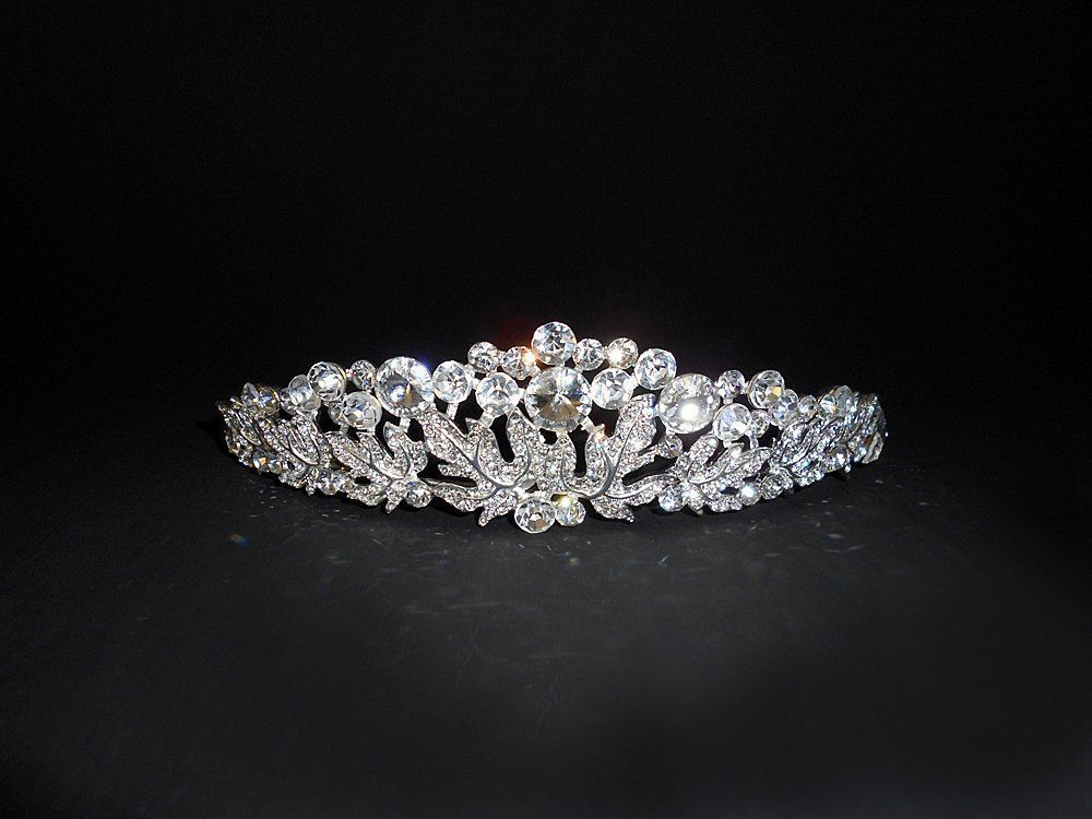 Accessori per capelli: Diadem – Nuovo e nell'imballaggio originale da Ostermundigen venduto da LorisHome